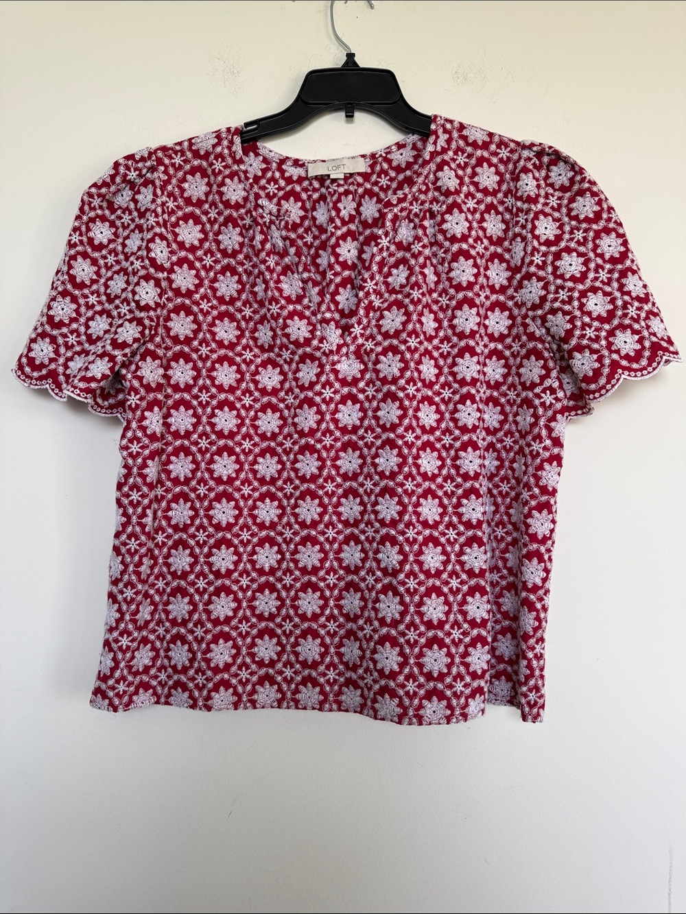 LOFT Red and White Floral Eyelet Short Sleeve Blouse - Picture 2 of 8